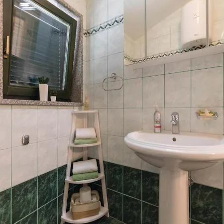 One-bedroom In 公寓 *